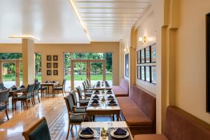 Dev Bagh Luxurious Private Suites