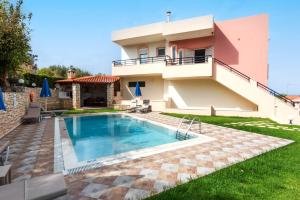 Villa Pantelis with private pool