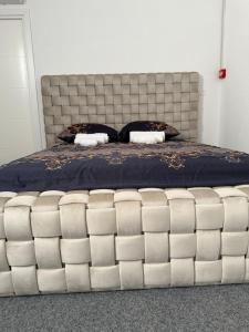 Ap9 3 min from Christmas Market curte parcare