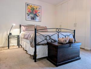 Downstairs in Hawthorn