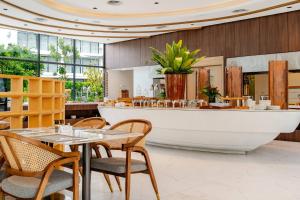 Laya Resort Garden Escape- Tropical Serenity Suite