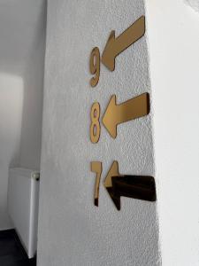 Ap7 -3 min from Christmas Market curte parcare