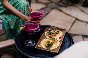 Hemingways Eden Residence