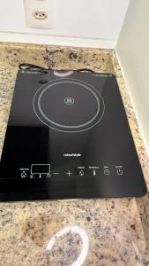 Noir One - Em frente ao metrô Luz com estacionamento