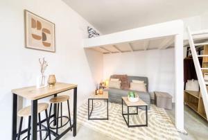 Le Petit nid cocooning - Studio chaleureux et élégant