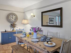 Bossington Green Cottage