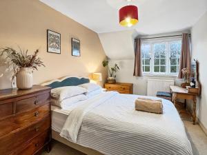 Bossington Green Cottage