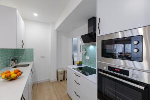 City and Beach by Fidalsa