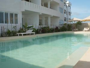 The Penthouse - Ocean Pearls