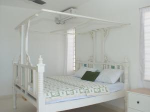 The Penthouse - Ocean Pearls