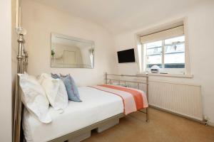 Veeve - Little Lancaster