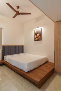 Everest Serenity Service Apartment