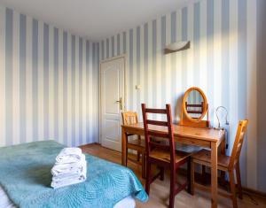 Przymorze Comfort Apartment by BookingHost