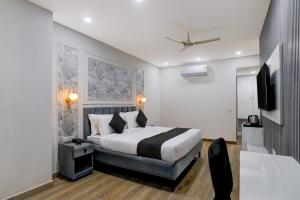 Raasha Premier - Sector 19, Noida