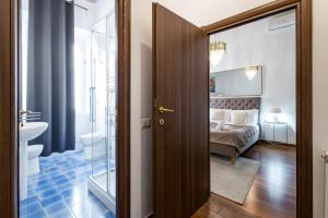 DrsRome - Romans Ruins Colosseum