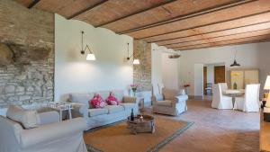 PODERE FABBRICA 12, Emma Villas