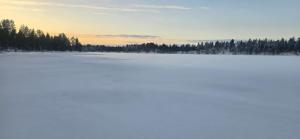 Arctic Lake Aurora house,Sevettijärvi