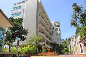 Private apartment at Sea & Sky by Lofty