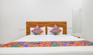 FabHotel Adiyogi Aura