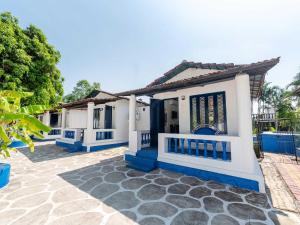 Palette Santorini Cabins | Cottages | Pool | Mountain View | Lonavala
