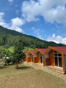 Glamping Azalea Tawangmangu 2