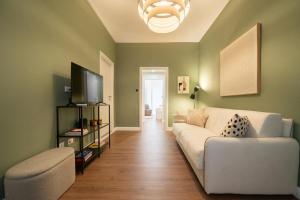 trilo centrale superior vicino stazione metro atp