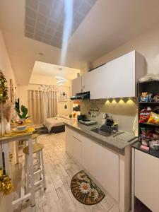 Fyangz Mini Karaoke Condo Staycation