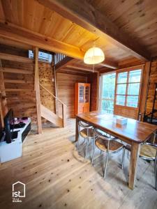 Cozy Island Home for Long Stays Quiet and Comfortable