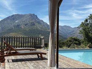 Dôme avec spa privatif, vue montagne & accès piscine - Domaine lAghja Vallica