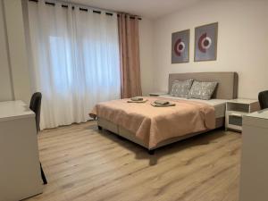 Urban West S-1 free parking WI-FI moderno uređen