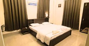 The Urban Grandeur 1