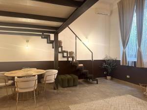 Elegant Loft in the center of Milan near the Duomo and QCTerme