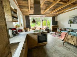 Charming Hideaway With Garden Sauna