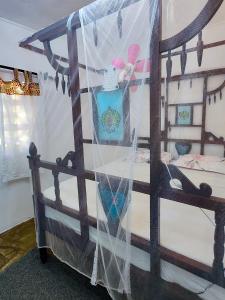 Bushbaby Cottage Diani Beach, Private Tropical Garden Escape
