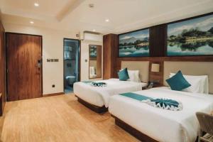 Hotel The Infinity Near Delhi Airport