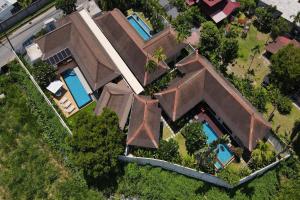 Private 3BR Pool Villa Mylico 3min drive Nai Harn Beach