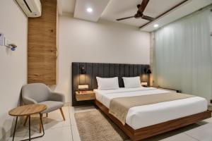 Hotel Sukoon & Banquet Hall Near Bhopal Railway Station