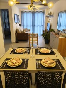 Apart de Luxo a 160 metro da orla de Manaira