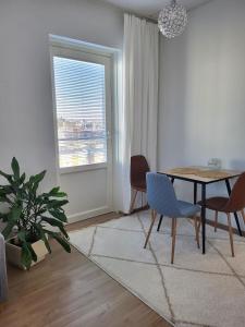 New stylish studio- Wifi and parking