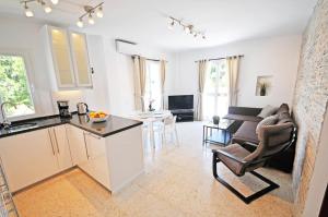 Rabat 15, Oasis de Capistrano Nerja