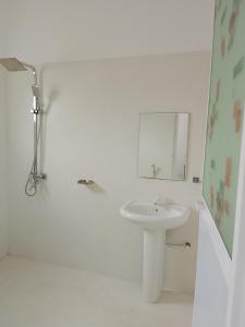 One-plus Holiday Homes Mirissa