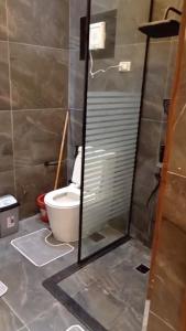 11شارع سوريا المهندسين القاهرة