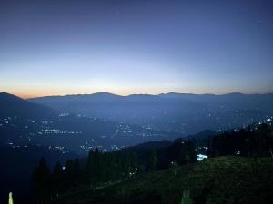 V V Homestay