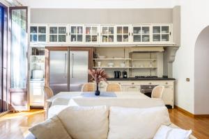 Duomo 10 min - Elegant Flat in the City Centre