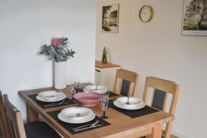 KomfortPlus - modernes Wohlfühl-Apartment mit Balkon & Parkplatz