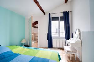 Frédérick Lemaitre - CI - Cozy apartment with balcony