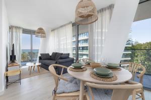 Wave Apartments by Solarento