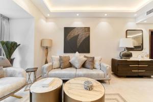 FAM Living Elite Residence 1BR Walk to JBR Beach