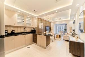 FAM Living Elite Residence 1BR Walk to JBR Beach