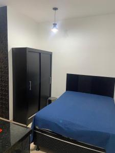 Kitnet mobiliada nova, próximo centro